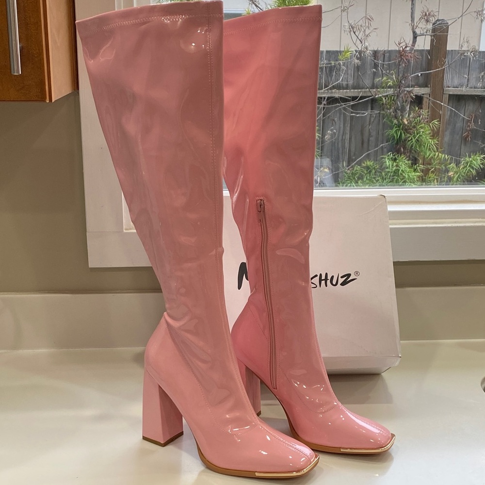 New Mixx Shuz Patent Light Pink Mayra Boots Size 9